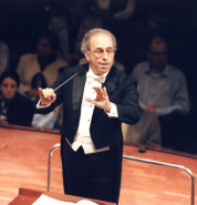 Dirijorul american de origine română Lawrence Foster