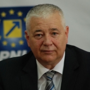 Senatorul Marius Nicoară, inițiator al proiectului 