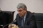 Premierul Tudose, despre cursul euro/leu: BNR trebuia să intervină; nu a făcut-o